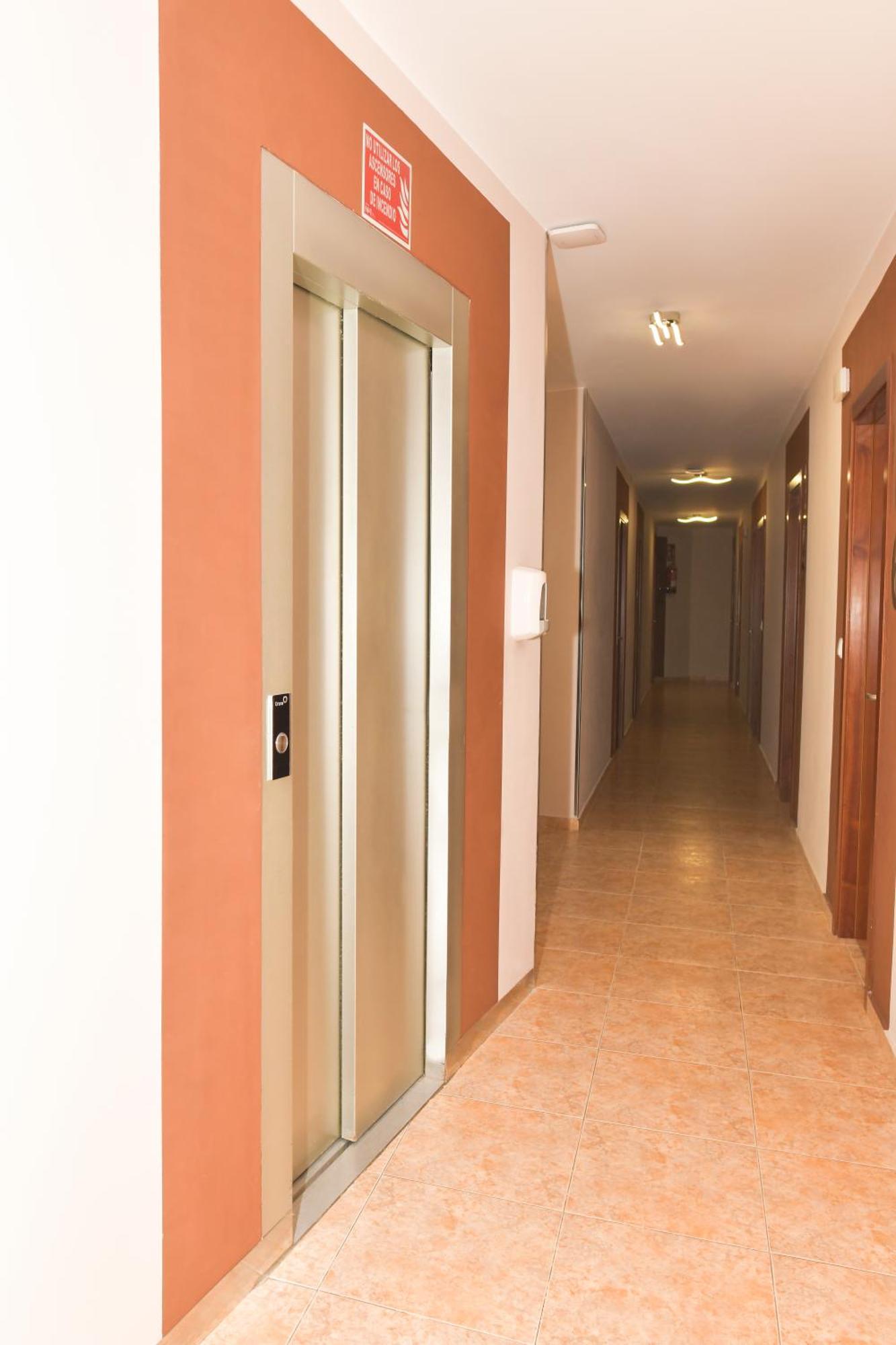 Hotel Ancora Urban Center Finisterre Dış mekan fotoğraf